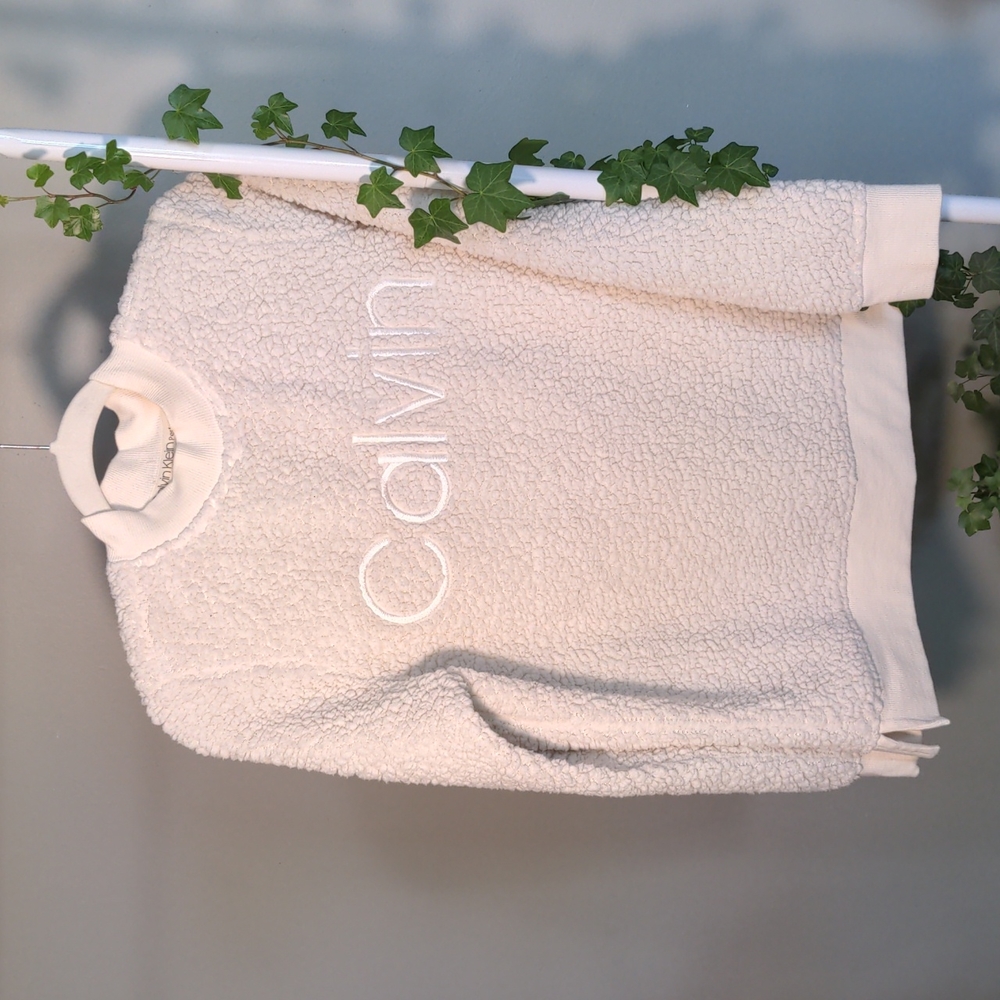 Calvin Klein small S crew neck Sherpa cream off white sweatshirt